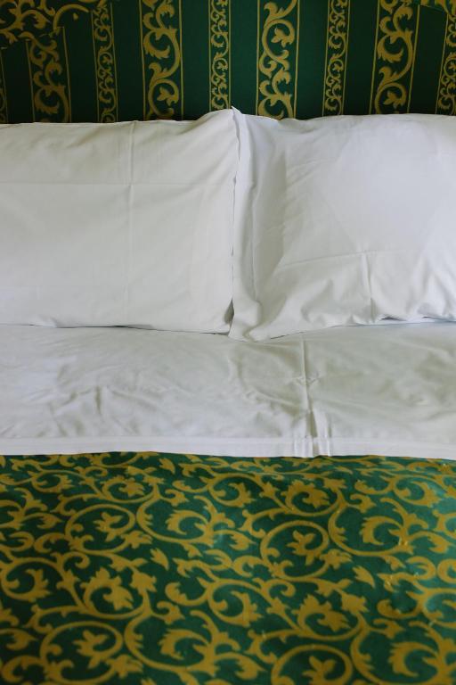 Hotel Cornelio コルティーナ・ダンペッツォ 部屋 写真