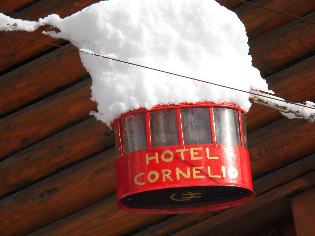 Hotel Cornelio コルティーナ・ダンペッツォ エクステリア 写真